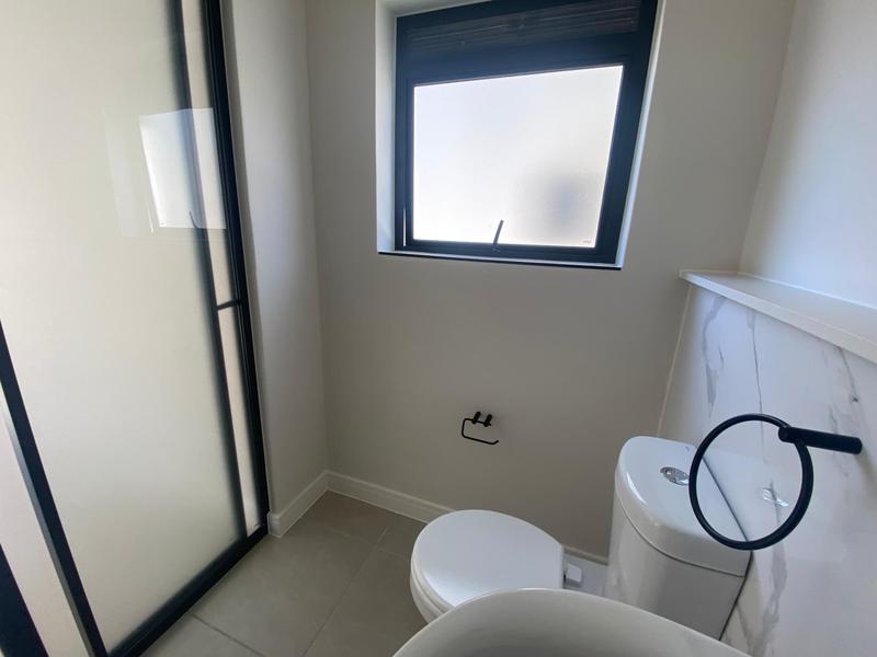 To Let 1 Bedroom Property for Rent in Richwood Western Cape